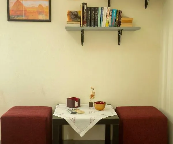 Marietta's Townhouse 펜션 *